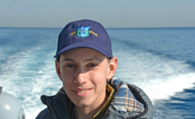 רועי קוריאל מפליג בסטי"ל (צילום: עומר שאול, דוברות חיל הים)