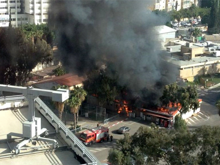 אש בקריה בתל אביב (צילום: חדשות 2)