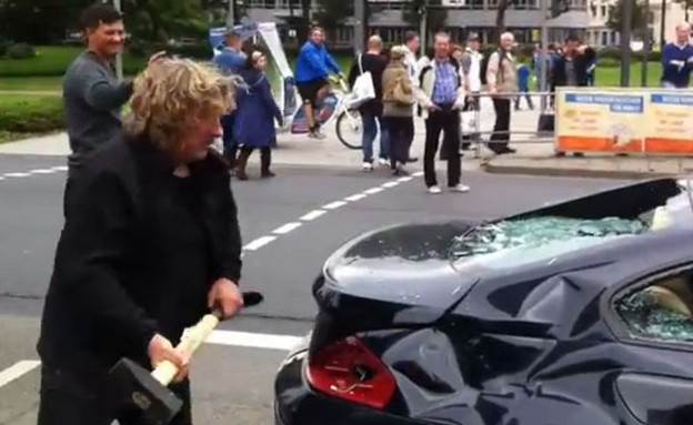 ב.מ.וו M6 הרס