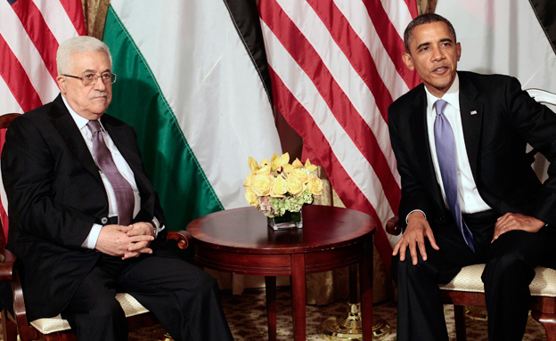 הנשיא אובמה בפגישה עם אבו מאזן בוושינגטו (צילום: AP)