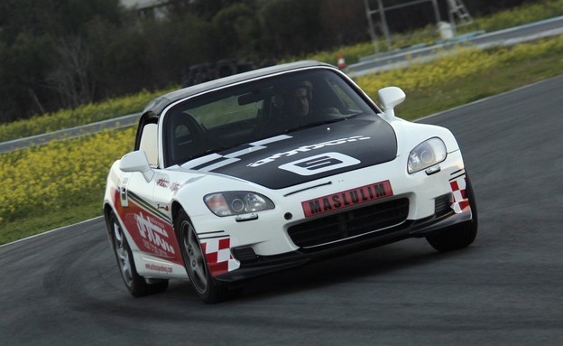 קורס נהיגה מסלולים