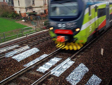 אמנות רחוב באיטליה, רכבת (צילום: fra-biancoshock.org)