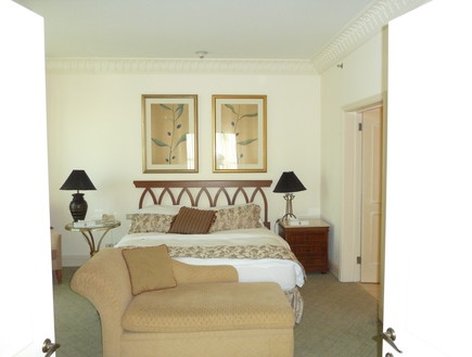 חדר במלון אינטרקונטיננטל בית לחם (צילום:  שמעון איפרגן)