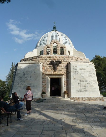 כנסייה במתחם שדות הרועים בבית לחם (צילום:  שמעון איפרגן)