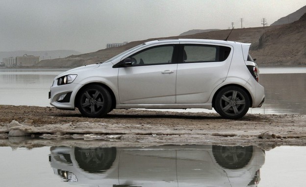 שברולט סוניק RS