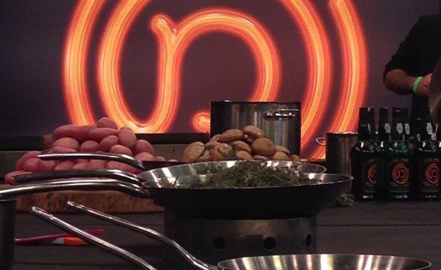 ההכנות במטבח בעיצומן