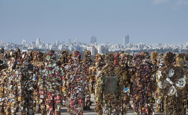 TRASH PEOPLE פסח 2014, חירייה