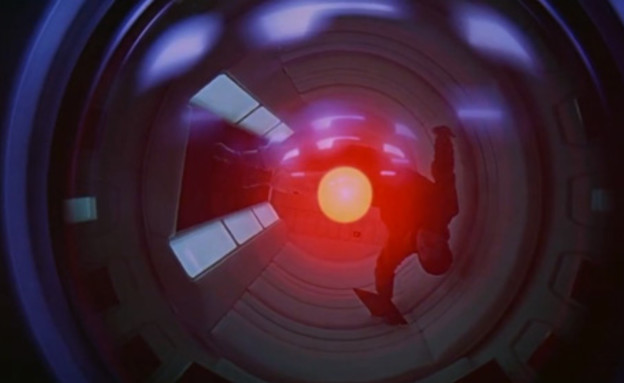 דגלאס ריין - האל 9000 (צילום: צילום מסך מתוך Youtube)