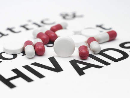 איידס, HIV, כדורים, גלולות (צילום: alexskopje, Thinkstock)
