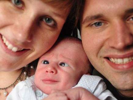 תמונות משפחתיות מביכות  (צילום: מתוך האתר awkwardfamilyphotos.com, צילום מסך)