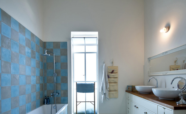 תכנון ועיצוב: שרון נוימן