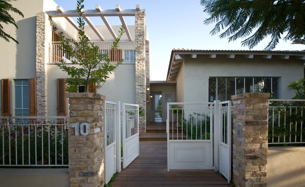 תכנון ועיצוב: שרון נוימן