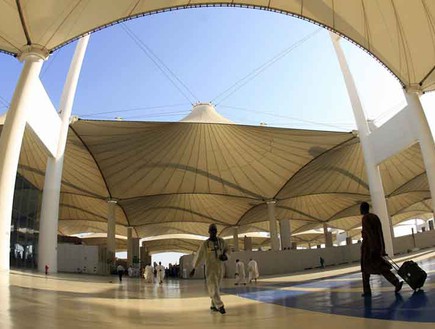 הטרמינלים היפים בעולם (צילום: Hajj-Terminal andavotravel.com)