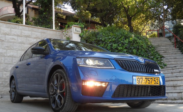 סקודה אוקטביה VRS