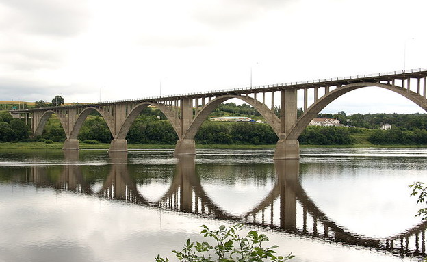 800px-Hartland_bridge, הגשרים הארוכים בעולם, קרדיט 'ןלןפקגןש Vic B (צילום: wikipedia Vic B)