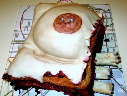 עוגות מפחידות (צילום: Annabel de Vetten)