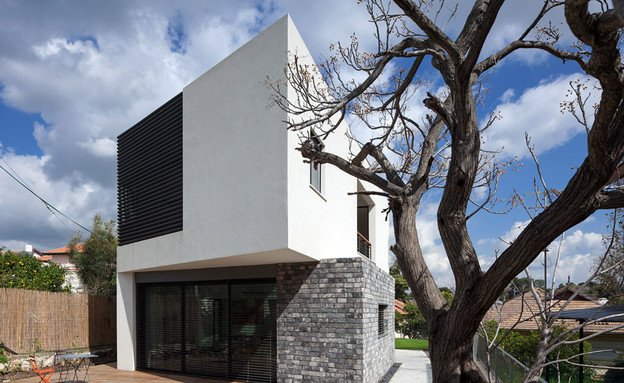 שחר ועודד, חוץ אור שחר ועודד, חוץ אור