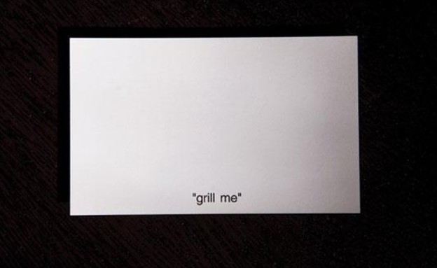 כרטיס ביקור 'גריל מי'  (צילום: uk.moo.com)
