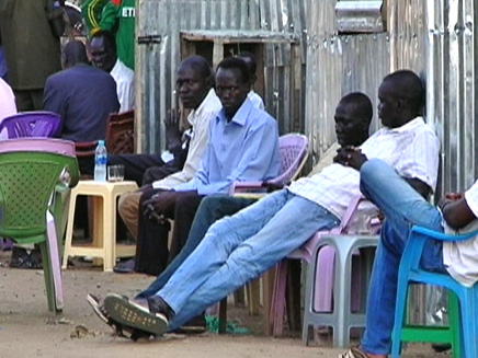 חצי מתחת לקו הרעב. תושבי דרום סודן (צילום: חדשות 2)