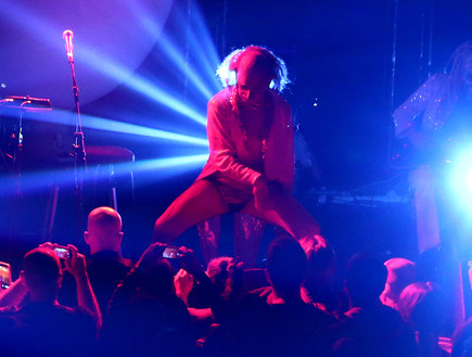 הרזידנטס בהופעה בבארבי (צילום: אורית פניני)