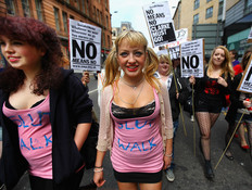 Slut Walk בגלזגו, סקוטלנד (צילום: Jeff J Mitchell, GettyImages IL)