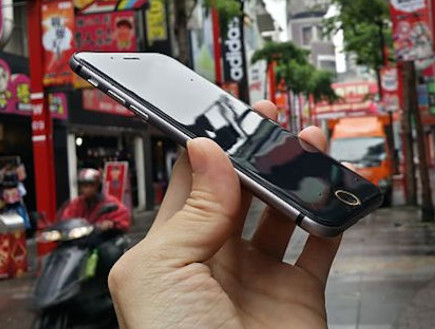 אייפון 6, לפי האתר הטייוואני Mos Coat (צילום: Mos Coat)