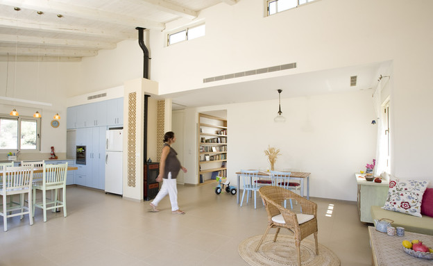 מרב בנר, סלון כניסה