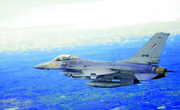 F16 תאילנדי באימון עם חיל האוויר הישראלי (צילום: חיל האויר)