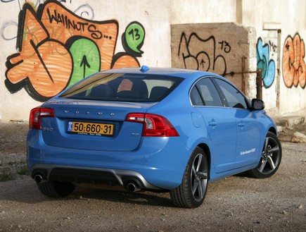 וולוו S60 2014  (צילום: נעם וינד)