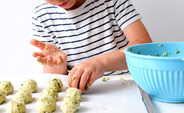 קבב צמחוני מכרובית - בהכנה