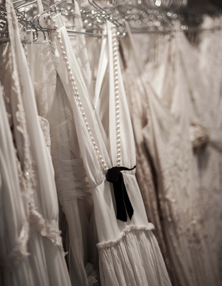 אוסי פרי, שמלות כלה (צילום: גלעד רדט)