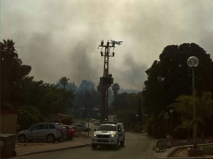 צמתים באזור נחסמו (צילום: ארנון בוכבינדר, דובר צוות החירום של הקיבוץ)