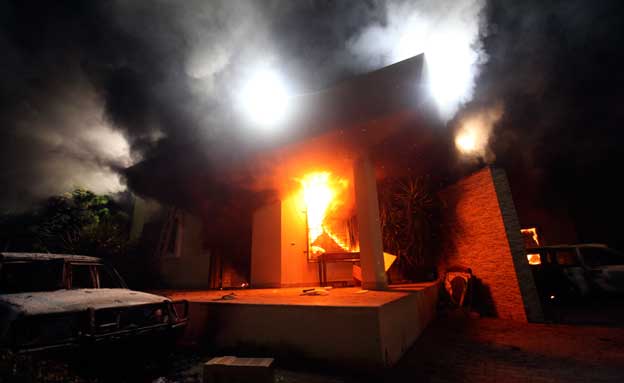 פיצוץ הקונסולה בבנגאזי. ארכיון (צילום: רויטרס)