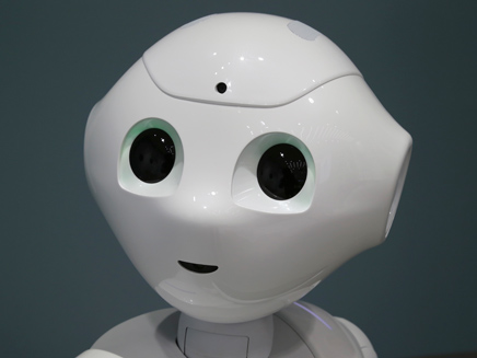 פפר - הרובוט האמוציונלי הראשון
