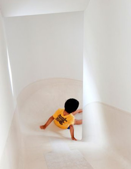 המגלשות הכי מגניבות - בית ביפן מגלשות (צילום: level-architects.com)