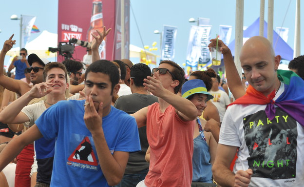 מצעד הגאווה 2014 (צילום: צ'ינו)