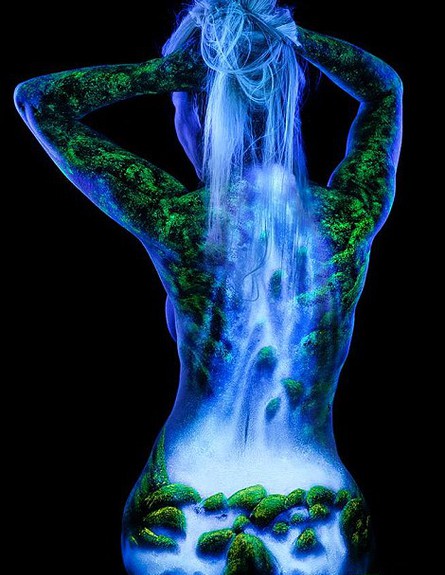 ציורי גוף אולטרה (צילום: John Poppleton)