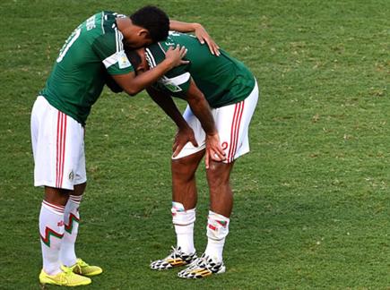 לא שווה להתבנקר. שחקני מקסיקו (GETTYIMAGES) (צילום: ספורט 5)
