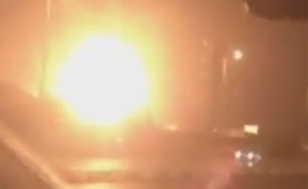 שריפה במפעל בשדרות (צילום: חדשות 2)