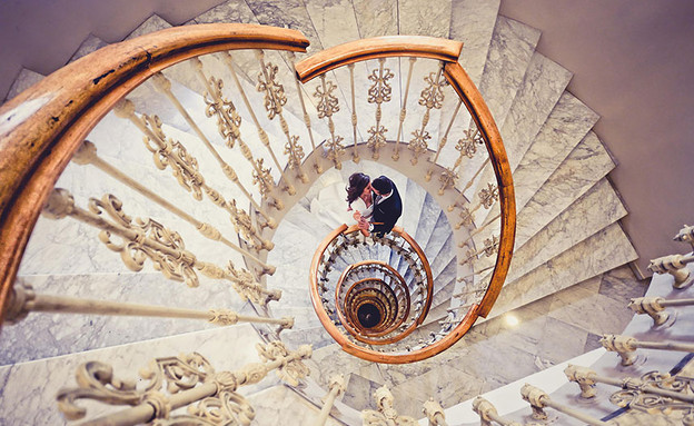 מדרגות ספירלה (צילום: Javier Sanchez)