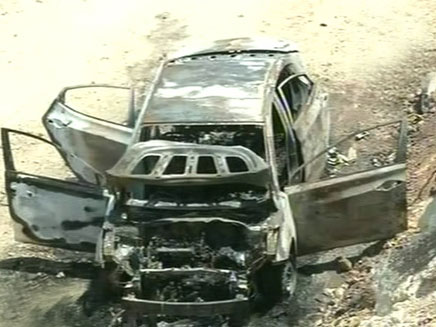 הרכב השרוף (צילום: הטלוויזיה הפלסטינית)