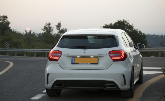 מרצדס A45AMG