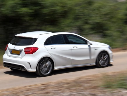 מרצדס A45AMG (צילום: נעם וינד)