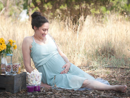 צילומי היריון בשדה חמניות (צילום: שני צדיקריו, מערכת מאקו הורים)
