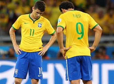 ירימו מעט את הראש? שחקני ברזיל (GETTYIMAGES) (צילום: ספורט 5)
