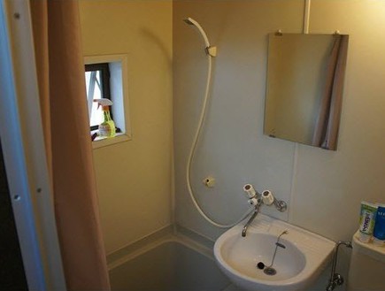 מקלחת הזויה (צילום: weibo.com)