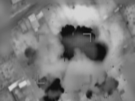 תקיפת בתי מחבלים על ידי חיל האוויר בעזה (צילום: חדשות 2)