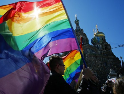 מצעד הגאווה בסנט פיטרסבורג (צילום: Queerussia.com)
