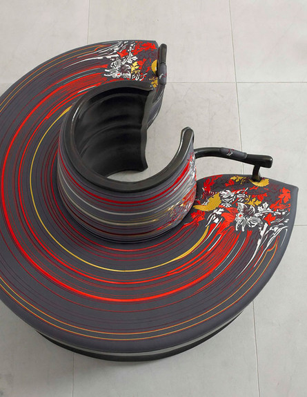 כיסאות משונים עיצוב Sebastian Brajkovic (39) (צילום: Sebastian Brajkovic)