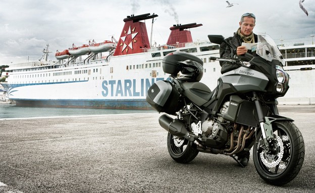 סוזוקי ויסטרום 1,000 מול קוואסאקי ורסיס 1,000